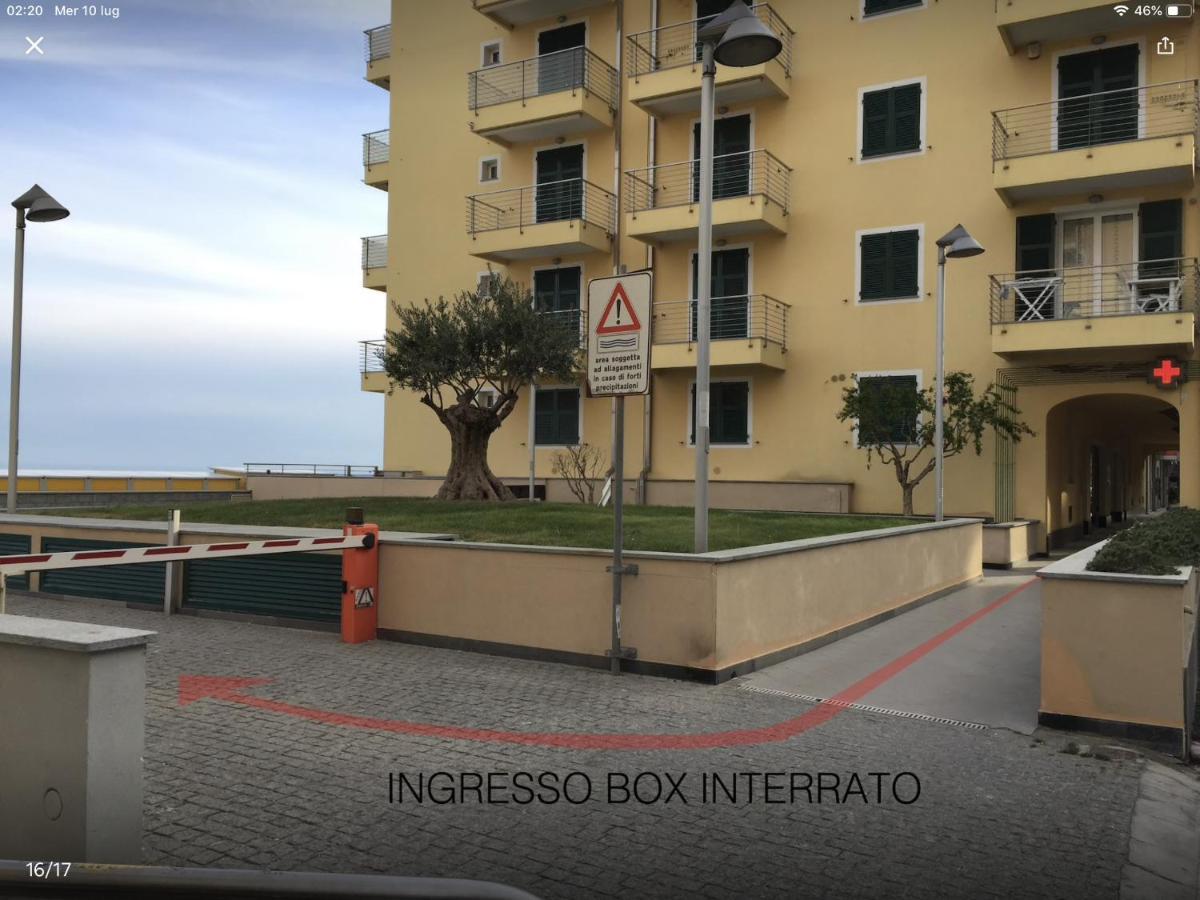 Babyaccommodation Family Sea & Box П'єтра-Лігуре Екстер'єр фото